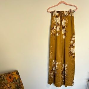 Express x Rocky Barnes wide leg pants